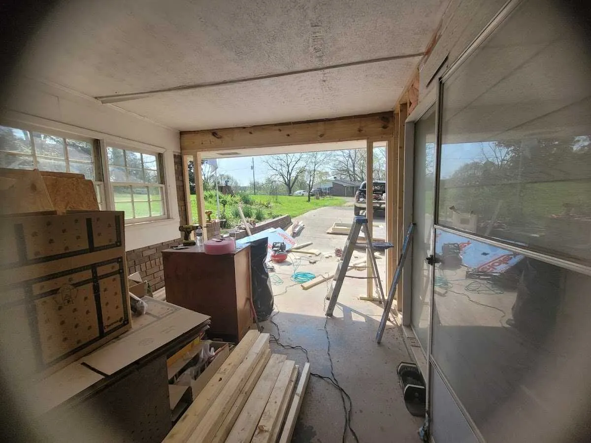 Air movers and dehumidifier for Water Mitigation Services in Fort Thomas